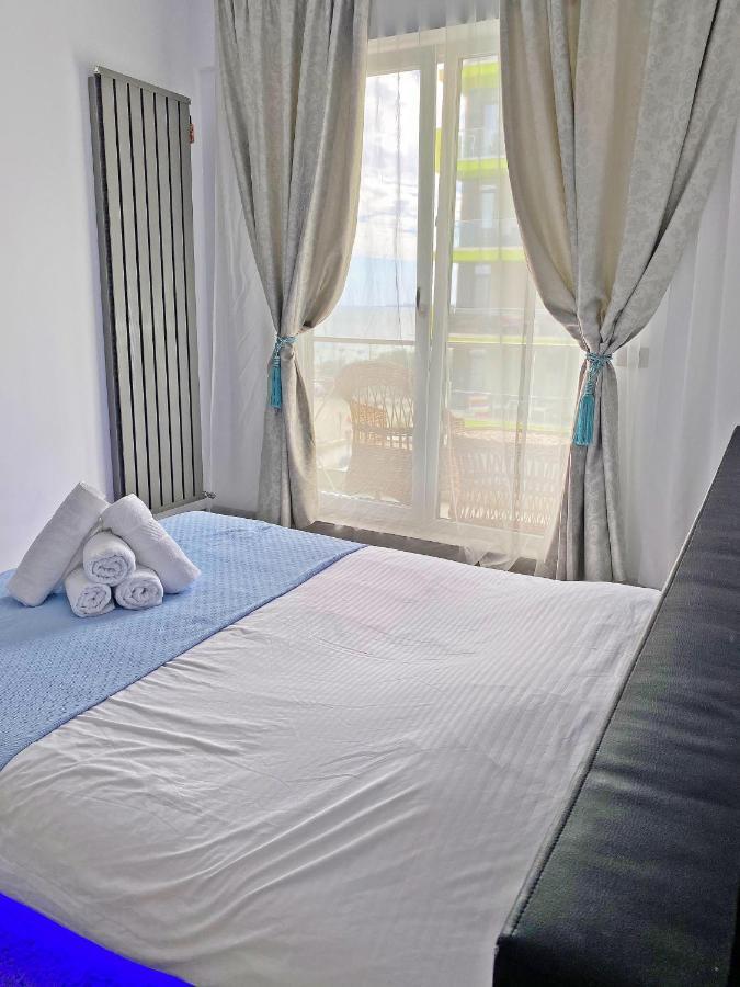 Desiree Beach Apartment Năvodari Buitenkant foto